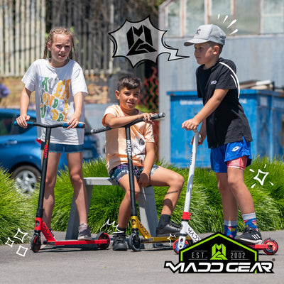 madd gear mad mgx pro scooter stunt trick kids shredder S2 complete black green skatepark