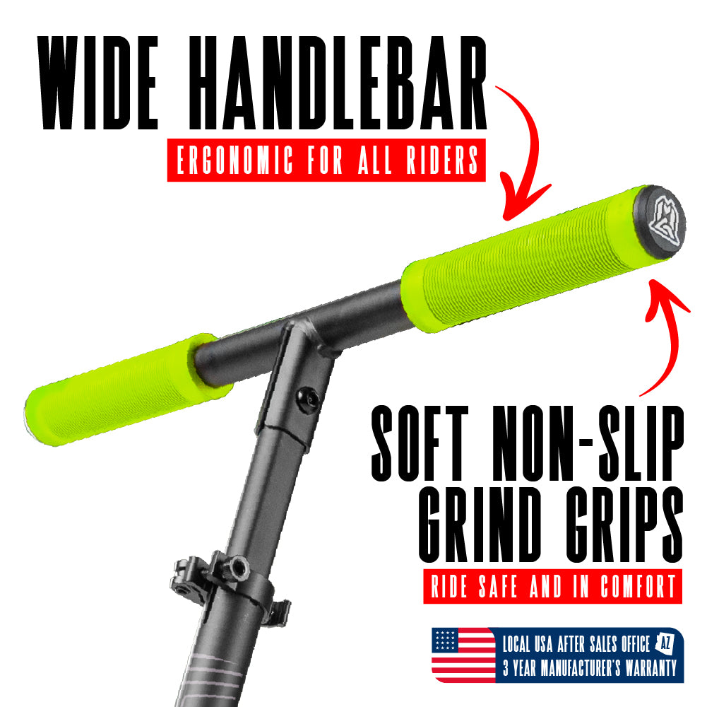 Madd Gear Metro Cruise 250 Commuter Scooter Green Black with soft non-slip grips and a 2-piece handlebar.