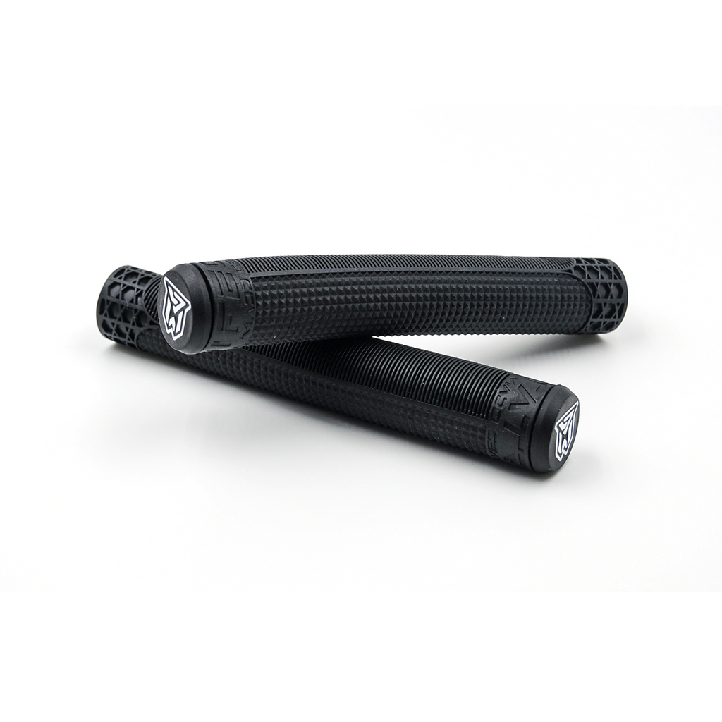 MADD 180mm Trifecta Tpr Grips – Madd Gear