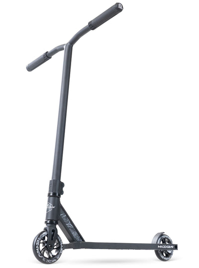 MG4 Titan Pro Scooter - Black Black