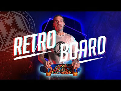 22" Retro Skateboard - Astro